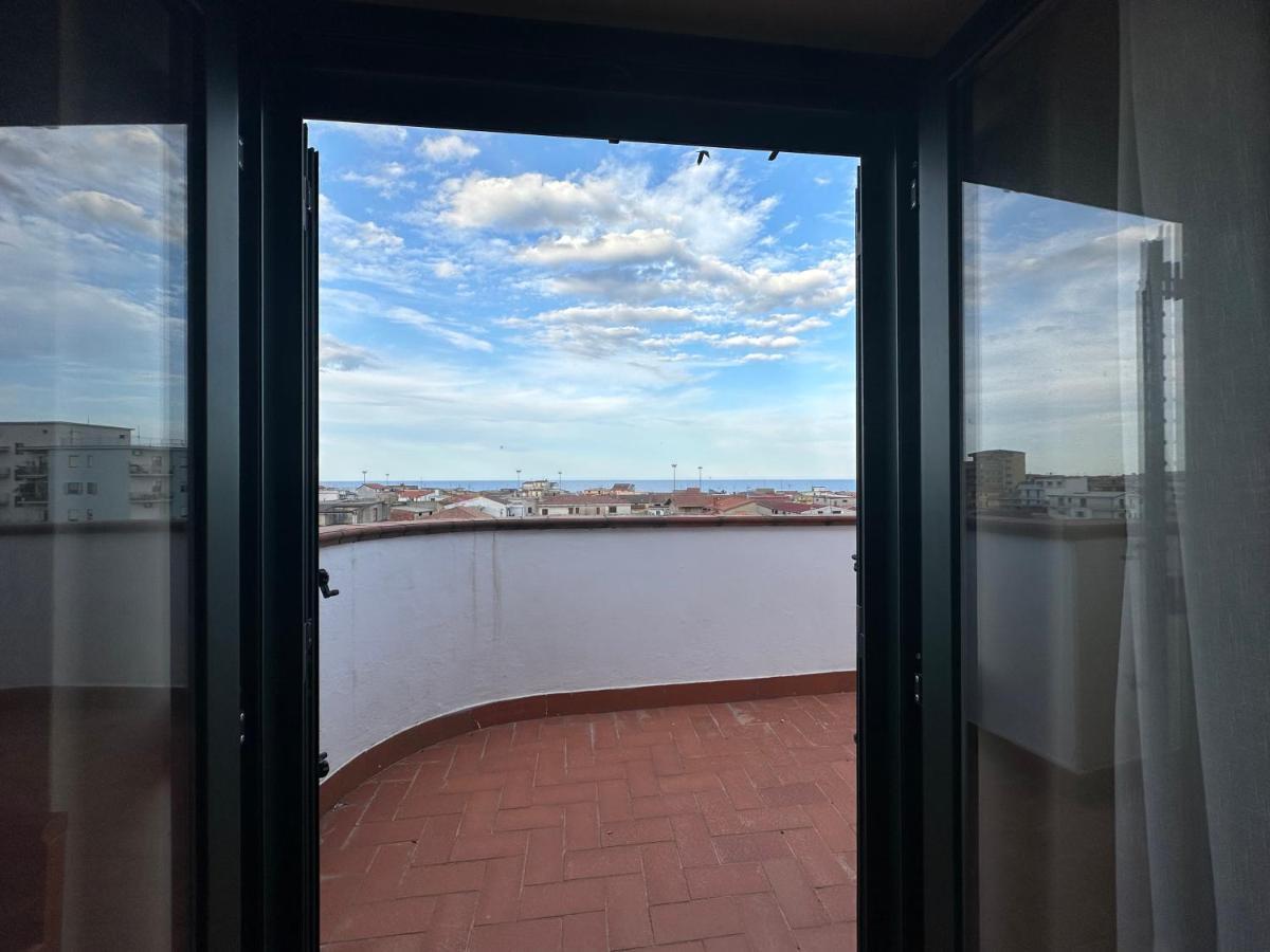 Hotel Atena Ciro Marina Bagian luar foto