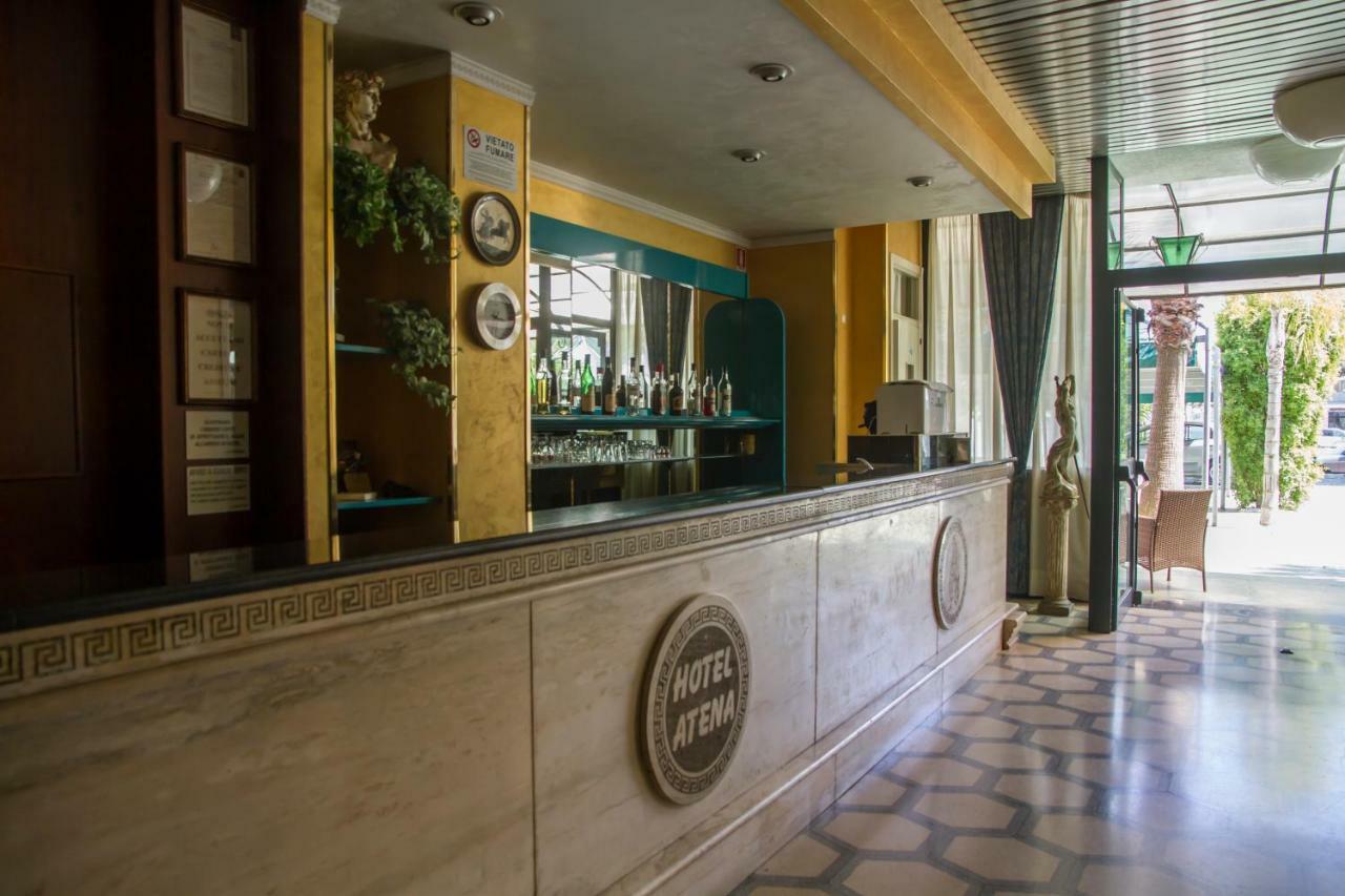 Hotel Atena Ciro Marina Bagian luar foto